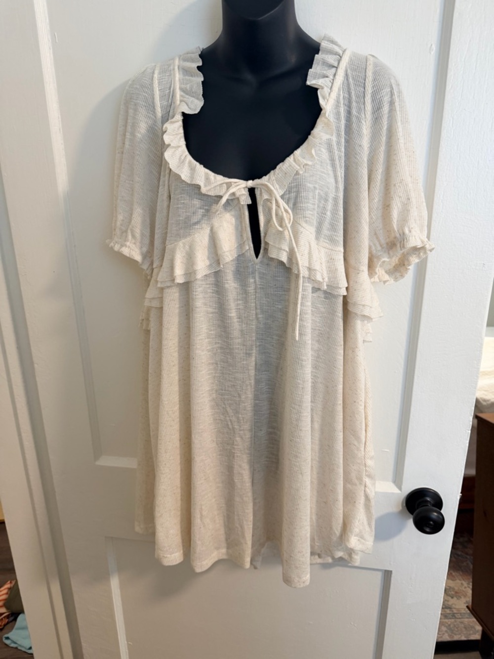 NWT Free People Cream Ruffled Short Jumpsuit Romper - Picture 2 of 9